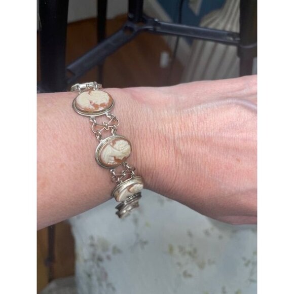 Unbranded Jewelry - Vintage 800 Silver Carved Cameo Bracelet – Old-School Grace, New-School Cool